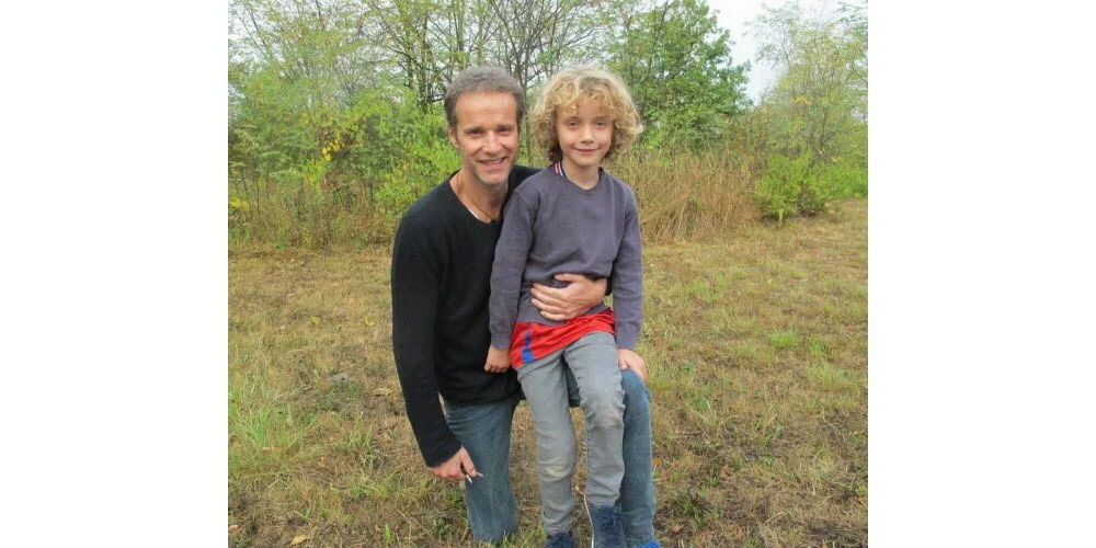 guillaume cramoisan et ses fils - "Je le vis au quotidien" : Guillaume Cramoisan (Ici tout commence) se ...