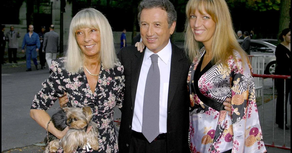 michel drucker enfants - Michel Drucker : sa fille Stéfanie et sa petite-fille l’ont aidé dans ...