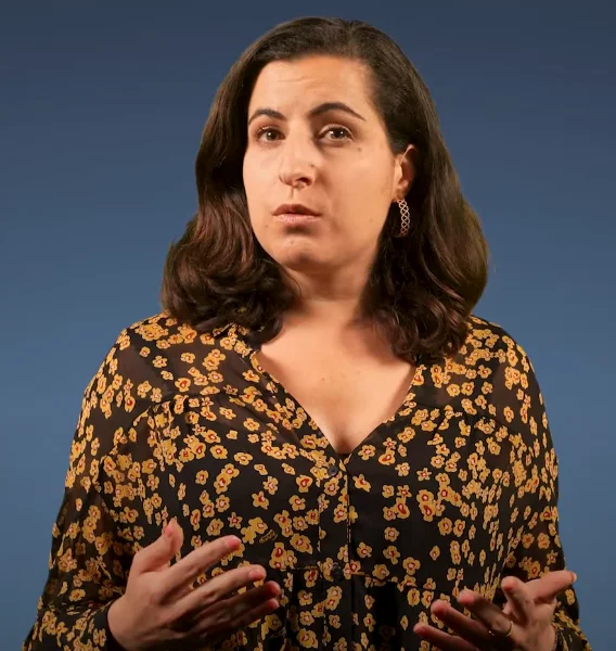 Rachel Binhas Origines: Une Identité Complexe