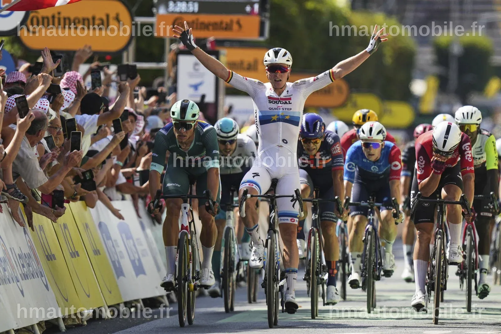 Tim Merlier triomphe au Tour de France: un triplé impressionnant